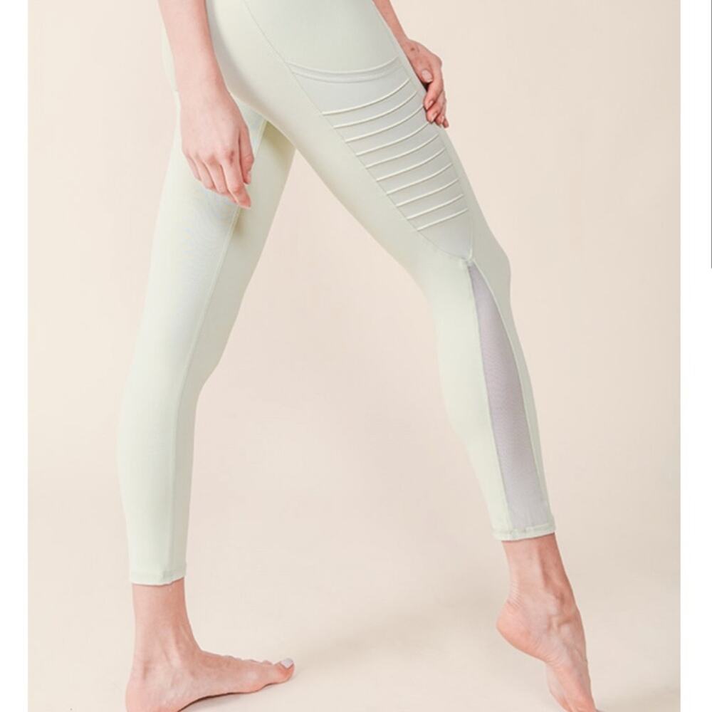 Moto Ribbed Leggings- in MINT Size Medium